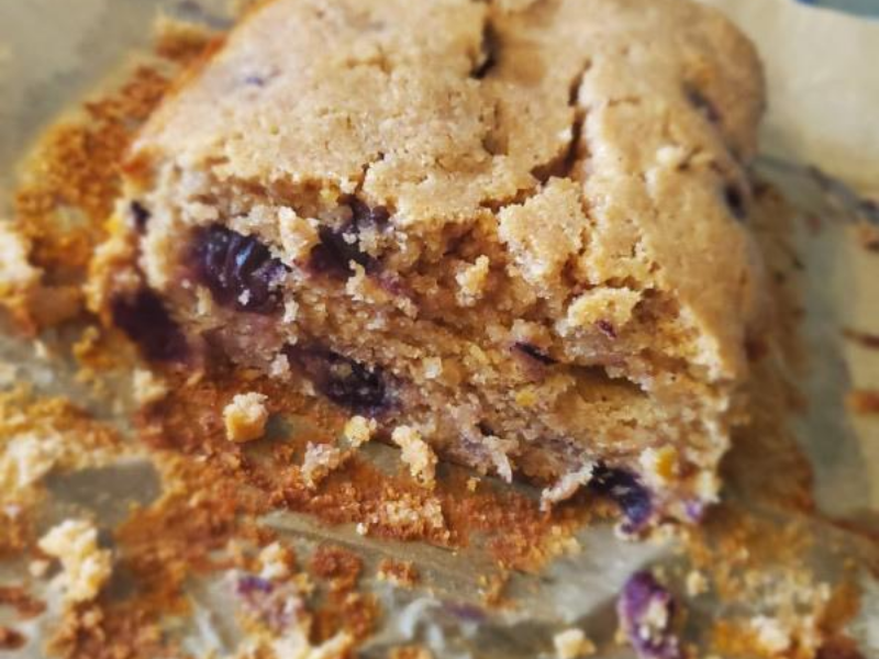 picture of baked lemon blueberry bread, breakfast recipes, easy bread recipe, quick bread recipe, healthy breakfast bread recipes, breakfast breads and pastries, breakfast bread loaf, healthy blueberry lemon bread, lemon blueberry loaf